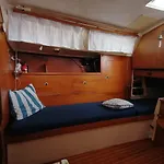 ספינת מלון Cozy Sailboat In Barcelona!! No Showers