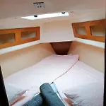 ספינת מלון Cozy Sailboat In Barcelona!! No Showers